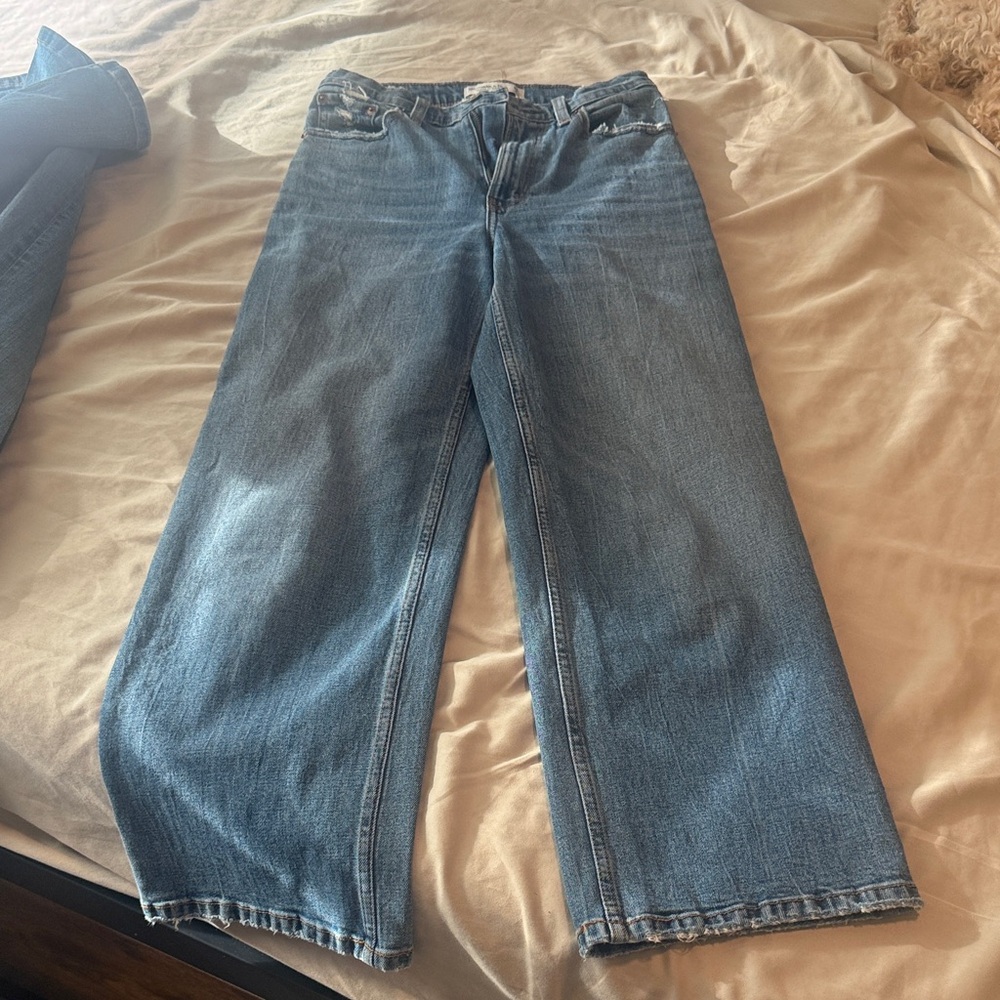Abercrombie & Fitch The Crop Wide Leg Ultra High Rise